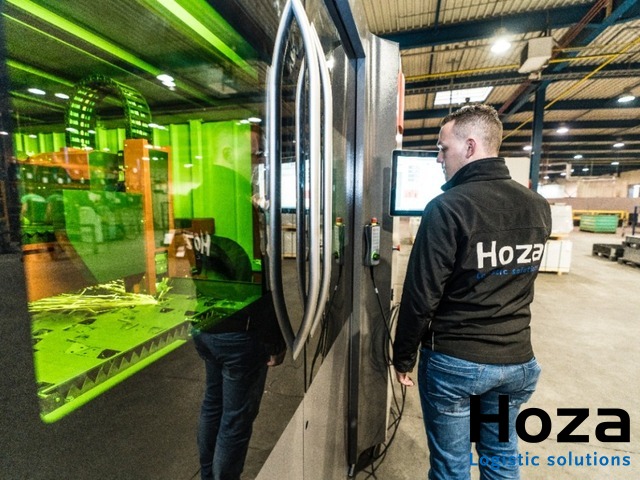 Nieuwe platenlaser zorgt voor snellere én betere productie bij Hoza Logistic solutions